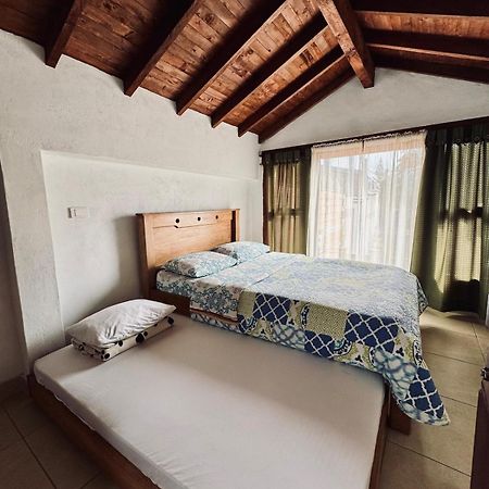 Next To The Airport - Cute Home Rionegro Esterno foto